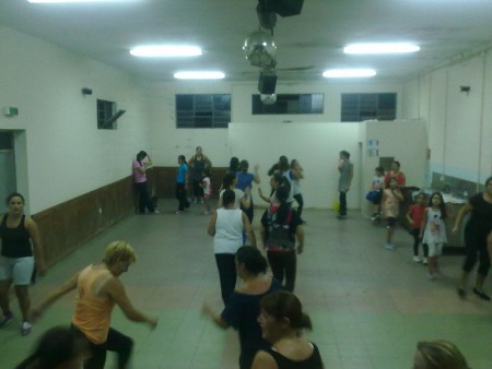 Aula Zumba Fitness Valpedre 2013